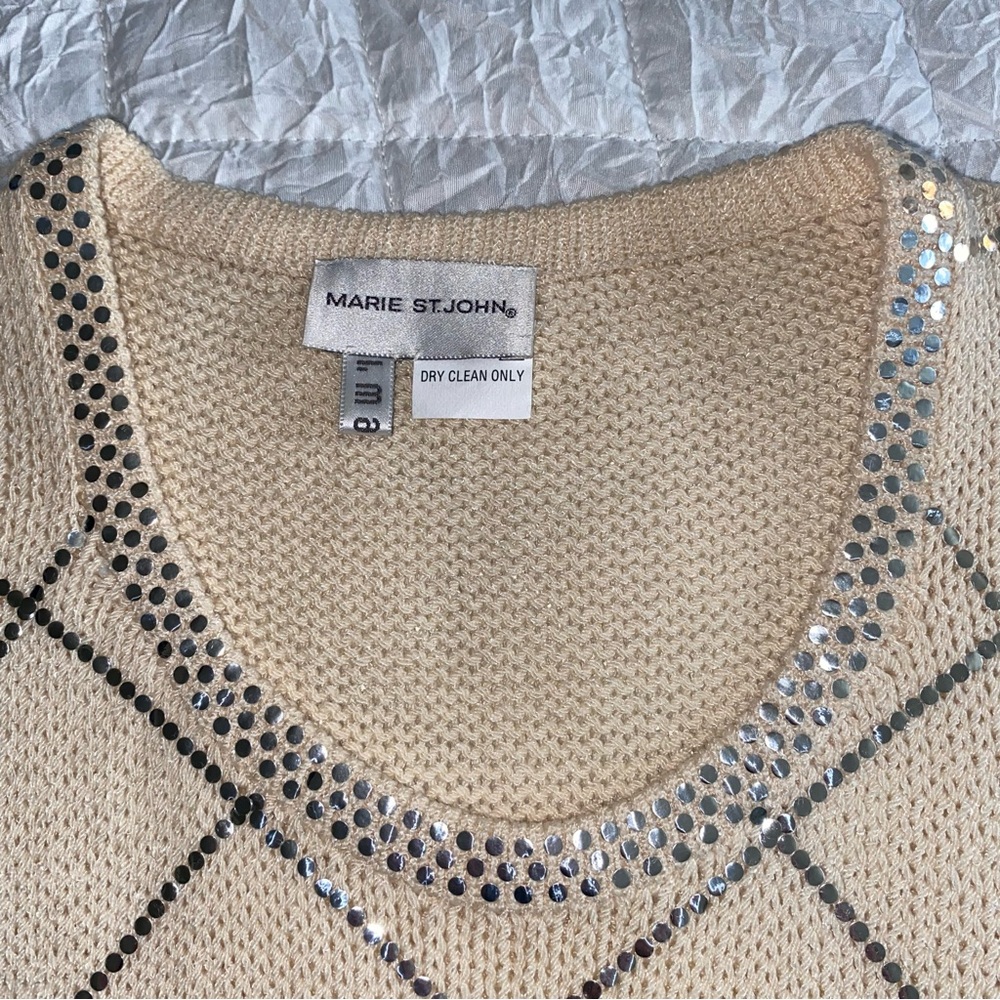 St John Embellished Round Neck Sequin Neckline Knit Tunic Top‎ Size Large - Picture 11 of 16